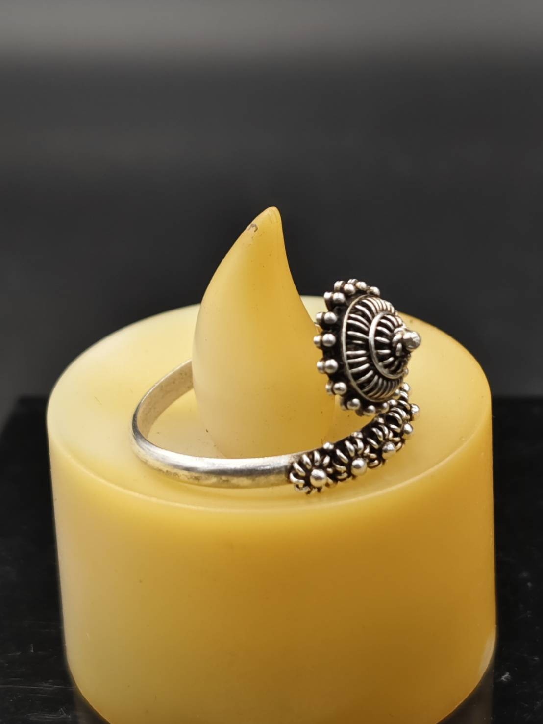 แหวนไข่แมงดา