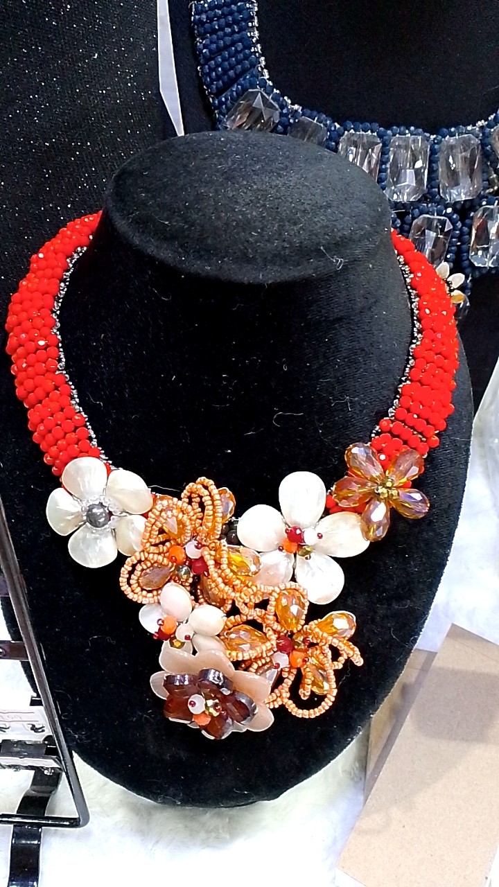 ร้านสำเริงหินสี