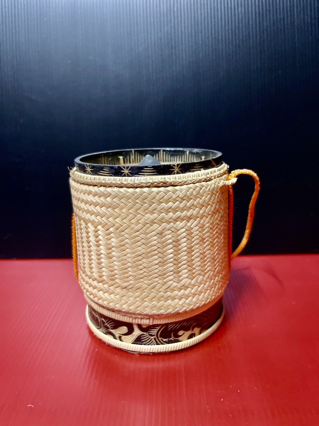 กระติ๊บไม่ไผ่สานหัวจุก