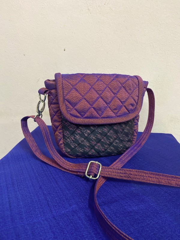 กระเป๋าแฮนด์เมด ขนาด กว้าง5นิ้ว สูง 8นิ้ว