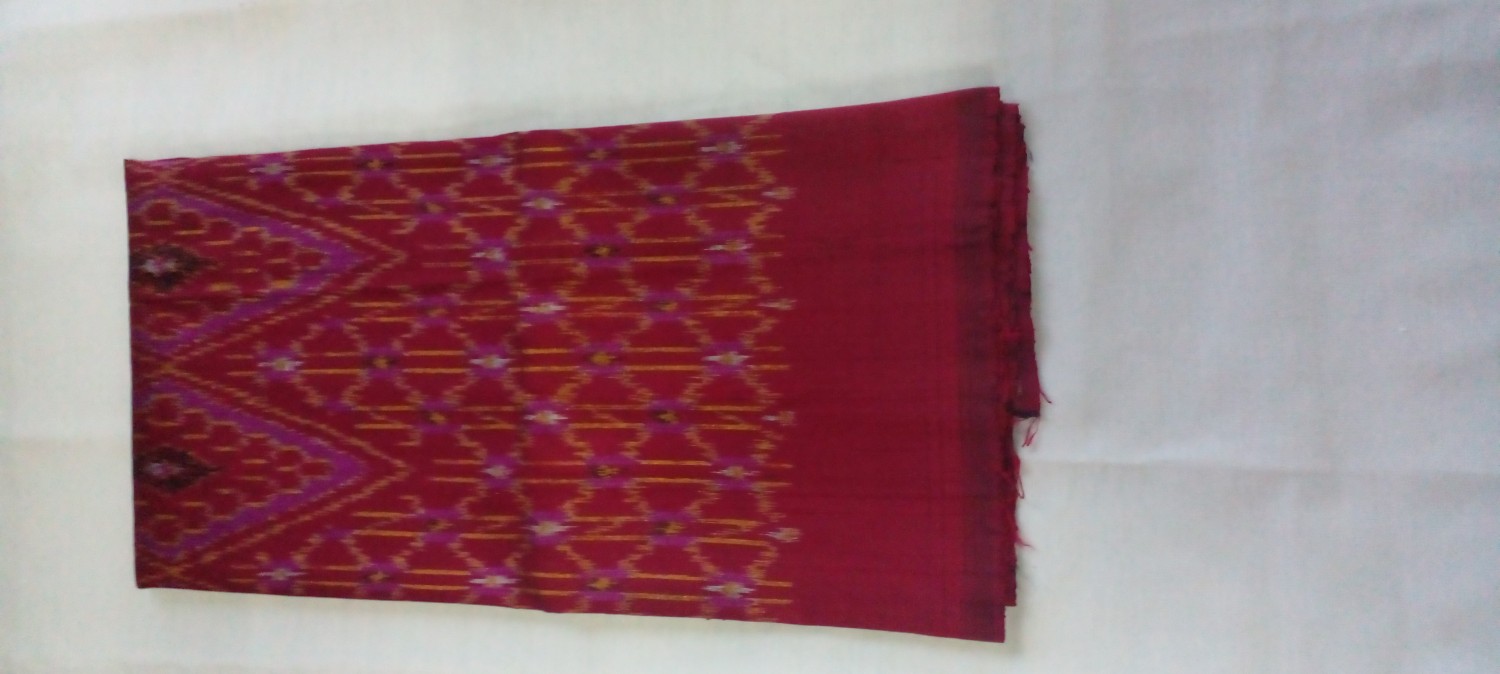 ผ้าไหมมัดหมี่