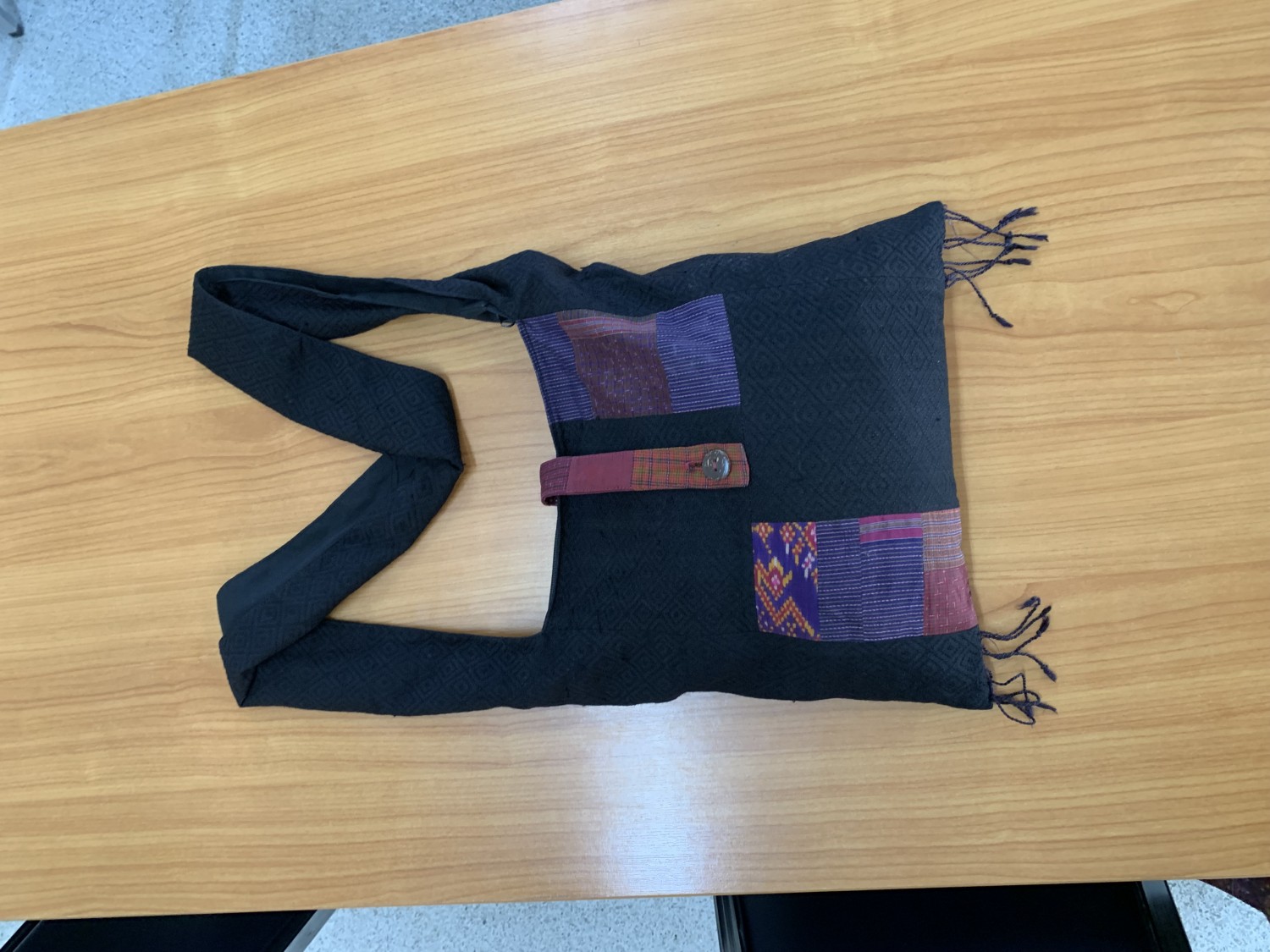 สะเร็นไหมไทย