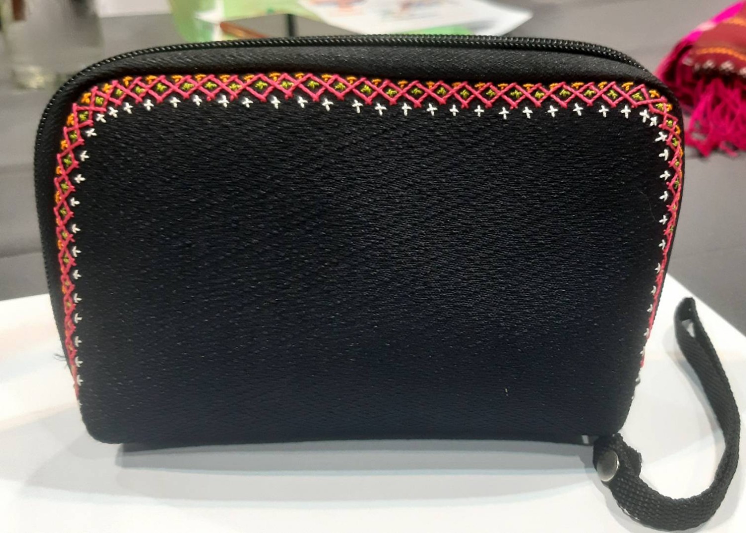 กระเป๋าผ้าไหม