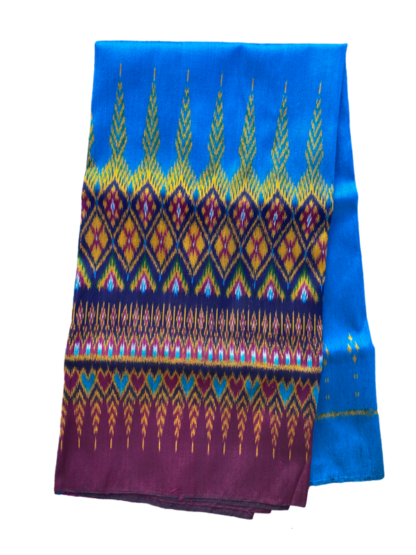 ผ้าไหมลายครึ่ง(สีฟ้า)