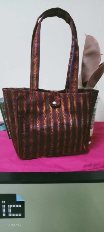 กระเป๋าผ้าขาวม้า