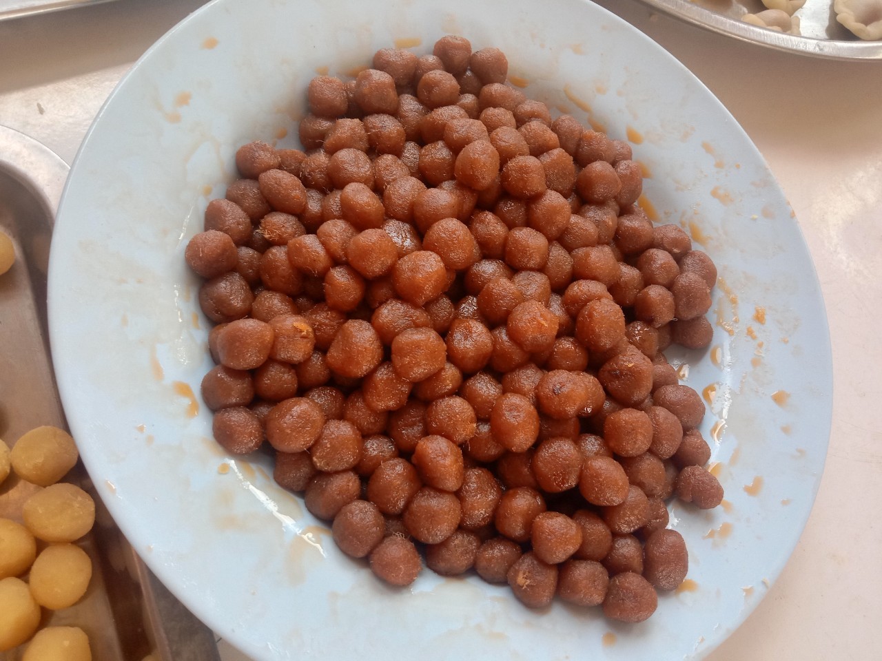 กะหรี่ปั๊บ