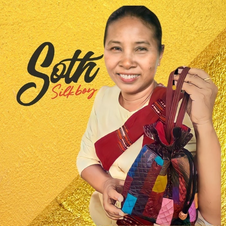 กลุ่มผลิตกระเป๋าผ้าไหมบ้านภูมิโปน