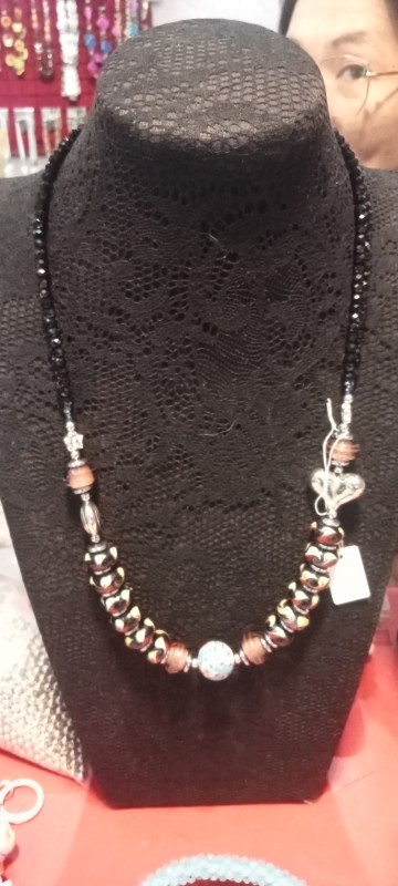 สร้อยลูกปัด murado